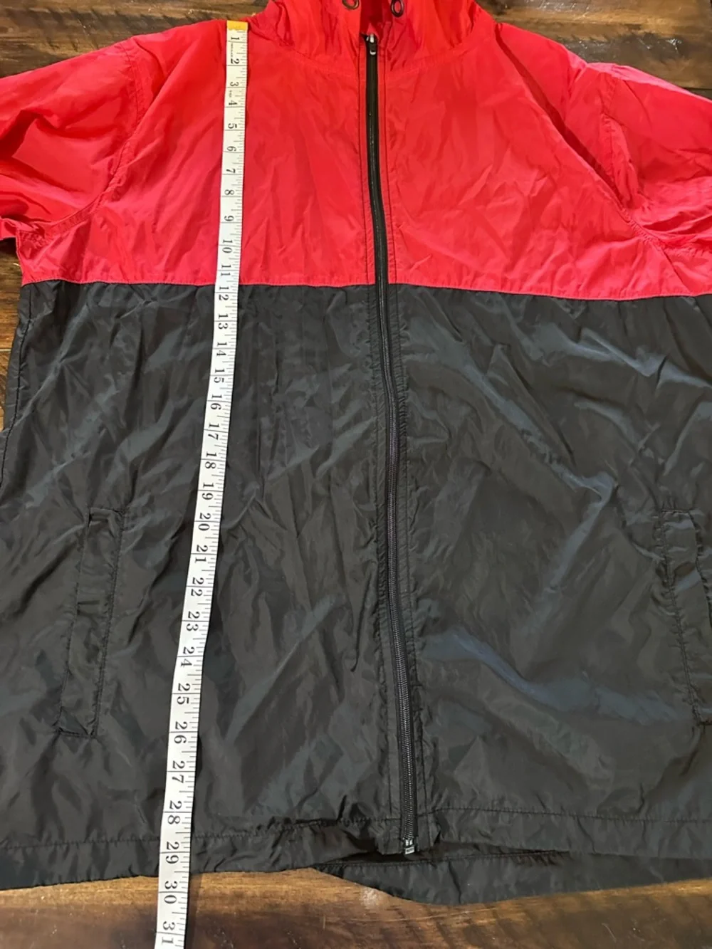 Elwood Red Black Windbreaker Jacket Hooded Lightweight Zip Up Large
